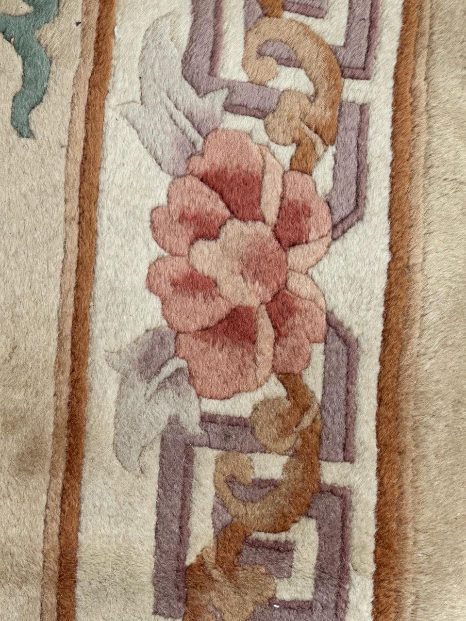 pretty vintage Chinese art deco design rug For Sale 7