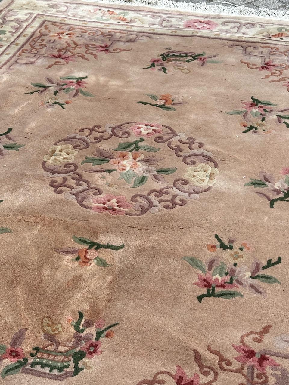 pretty vintage Chinese art deco design rug For Sale 8