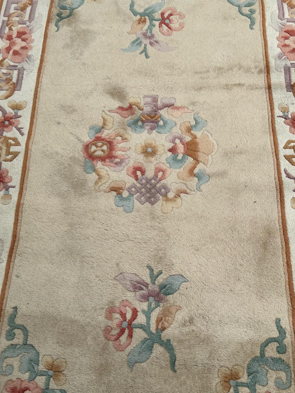 Art Deco pretty vintage Chinese art deco design rug For Sale