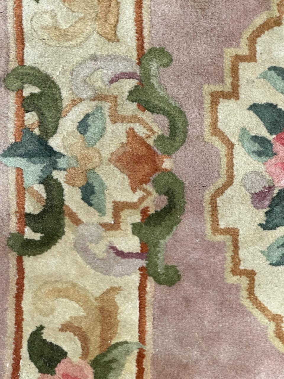 Art Deco pretty vintage Chinese art deco design rug For Sale