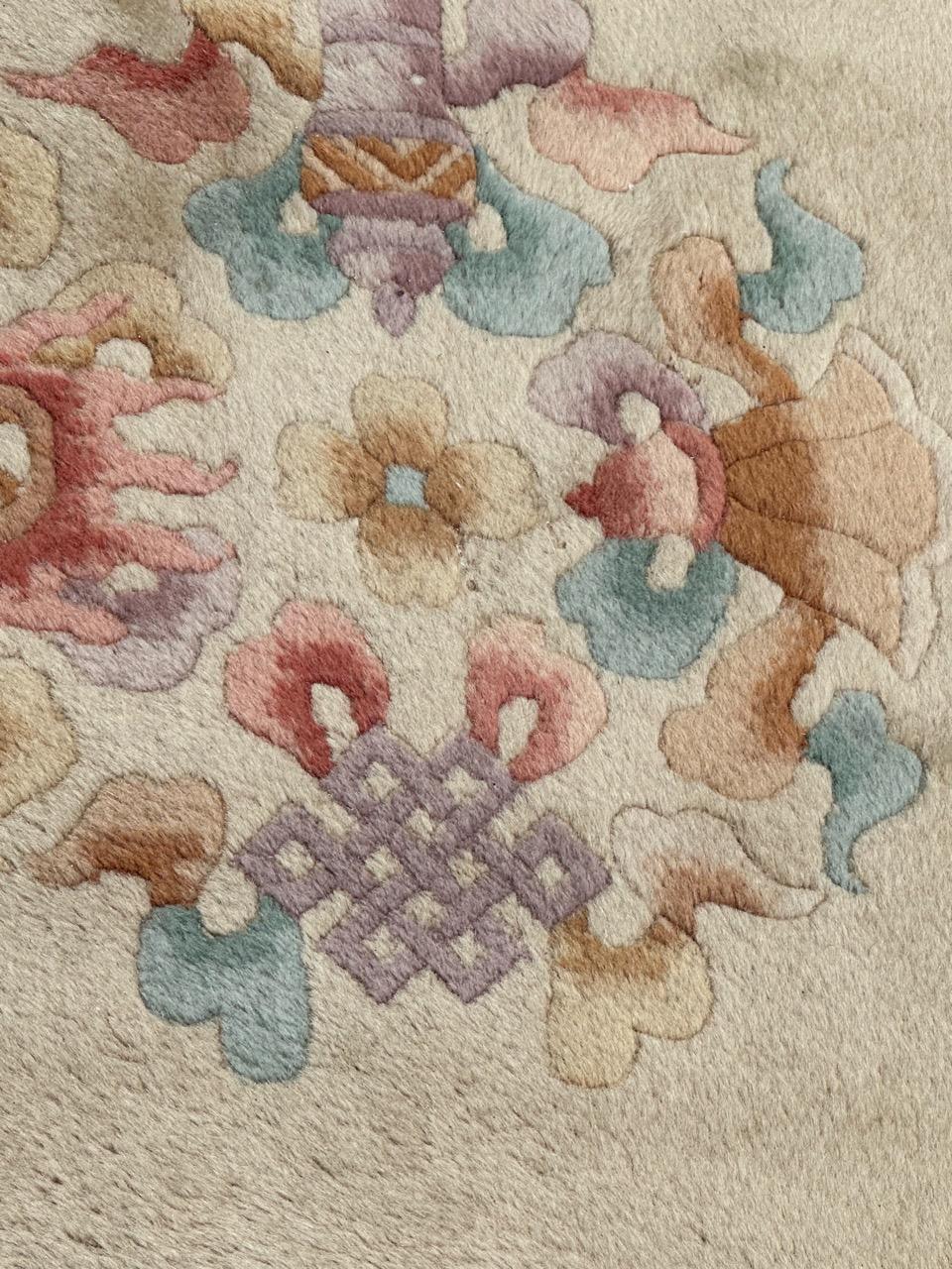 pretty vintage Chinese art deco design rug For Sale 1