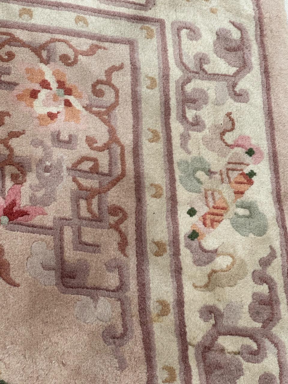 pretty vintage Chinese art deco design rug For Sale 2
