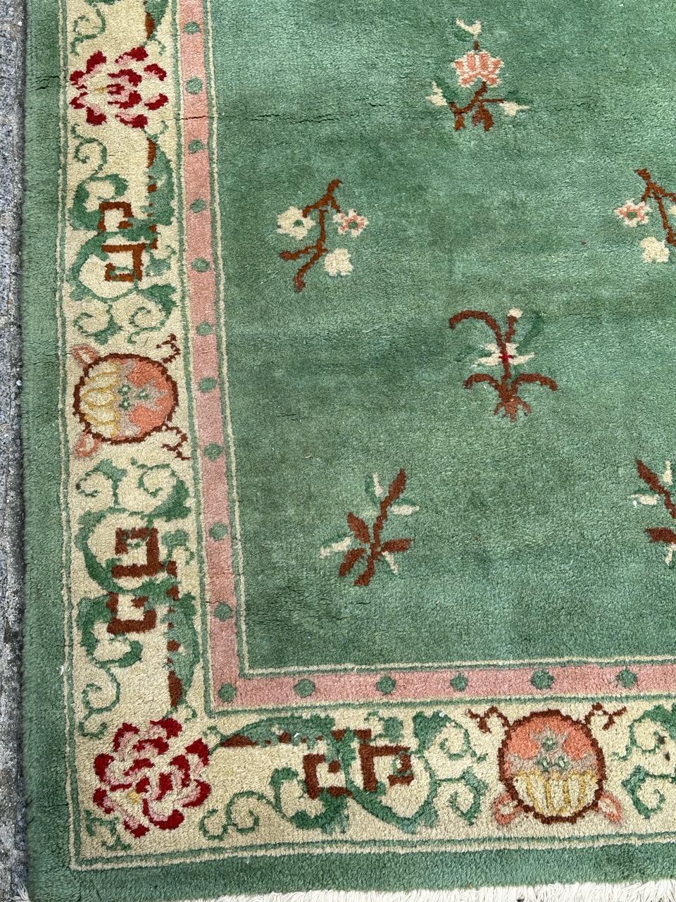 Art Deco Pretty vintage Chinese art deco rug For Sale