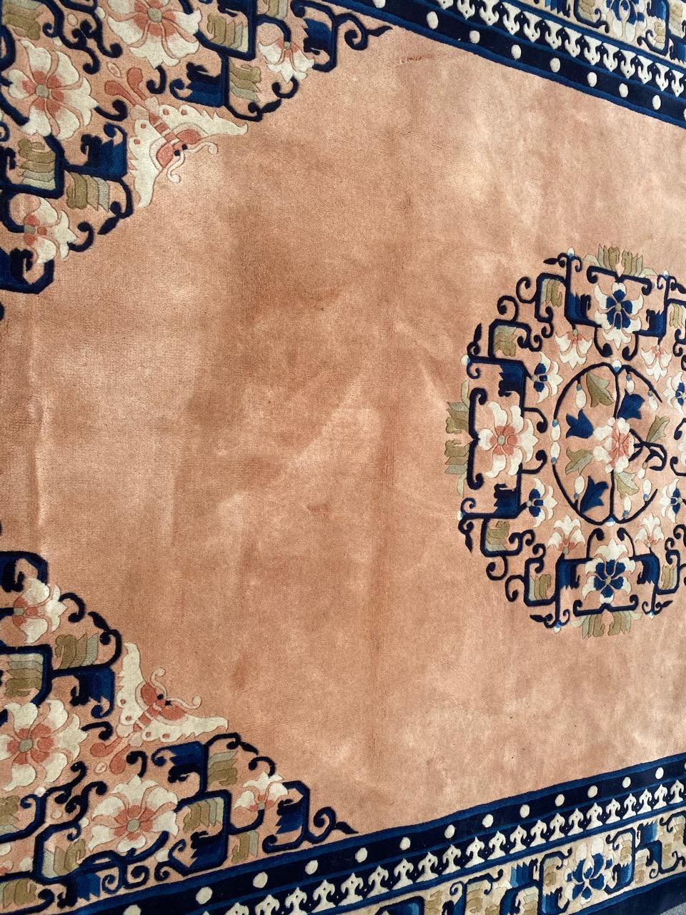 Bobyrug's Pretty Vintage Chinese Beijing Art Deco Rug (20. Jahrhundert) im Angebot