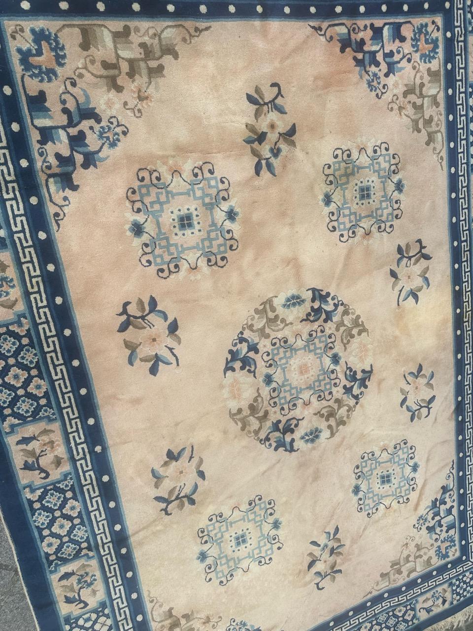 Schöner chinesischer Pekinger Art-déco-Teppich im Vintage-Stil im Angebot 3