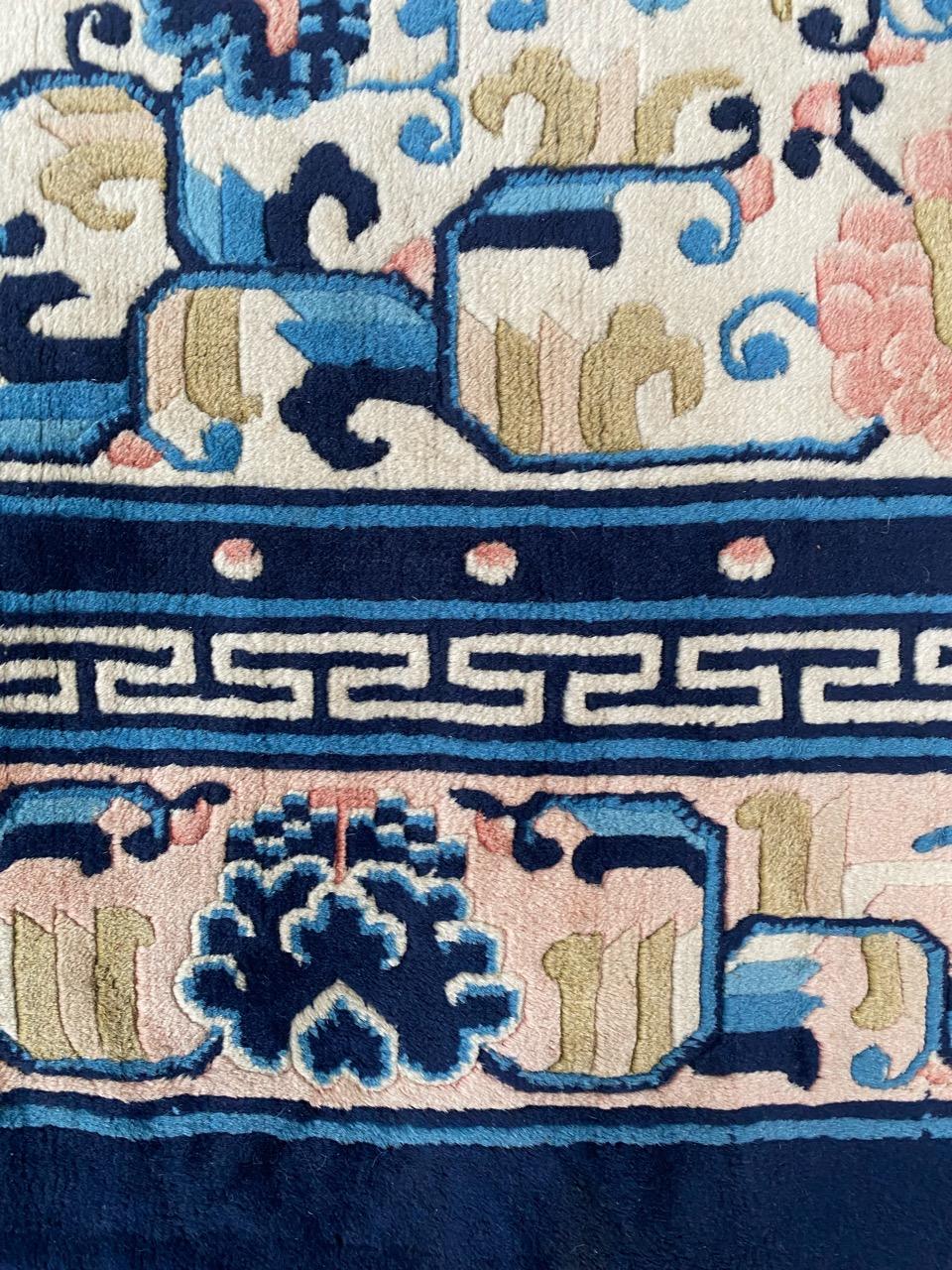 Bobyrug's Pretty Vintage Chinese Peking Art Deco Square Rug (Handgeknüpft) im Angebot
