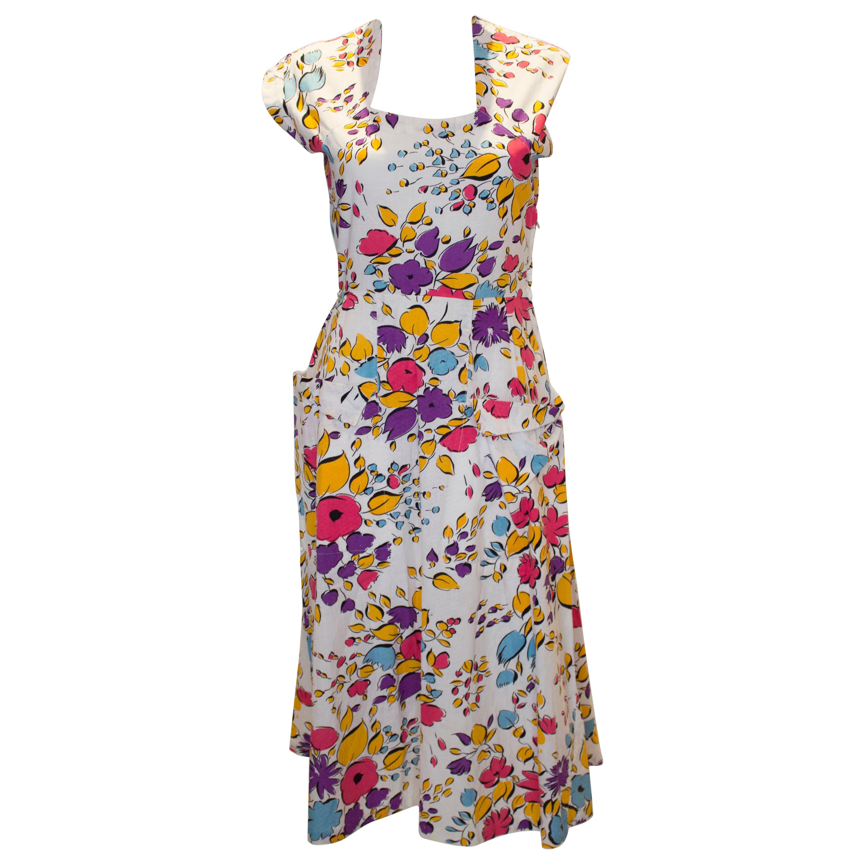 Hübsches hübsches Vintage Sommerkleid aus Baumwolle im Angebot