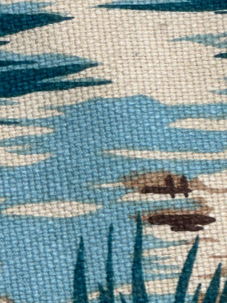 Pretty Vintage Französischer handgedruckter Wandteppich im Aubusson-Stil von Roga im Angebot 8