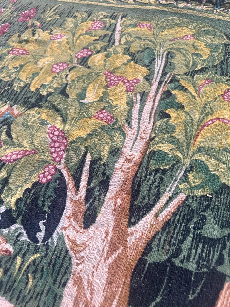 Bonito tapiz francés vintage estilo Aubusson estampado a mano, diseño medieval en venta 7