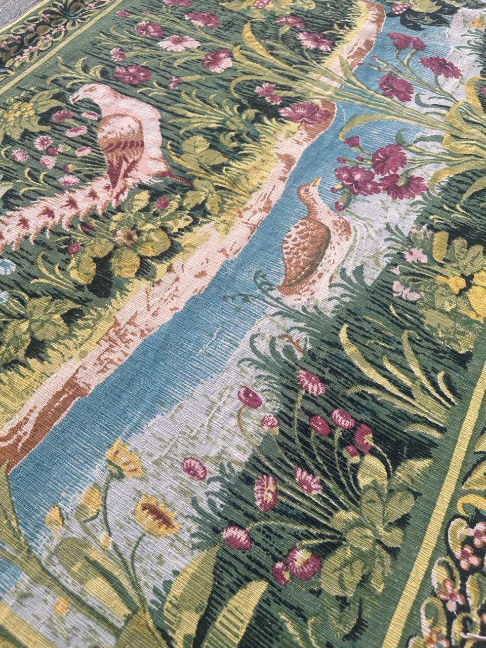 Bonito tapiz francés vintage estilo Aubusson estampado a mano, diseño medieval en venta 12