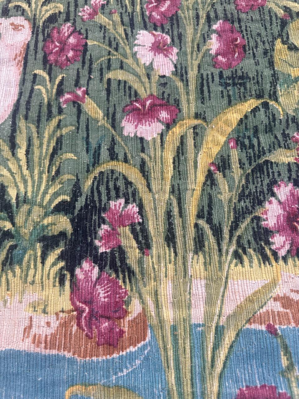 Bonito tapiz francés vintage estilo Aubusson estampado a mano, diseño medieval en venta 2