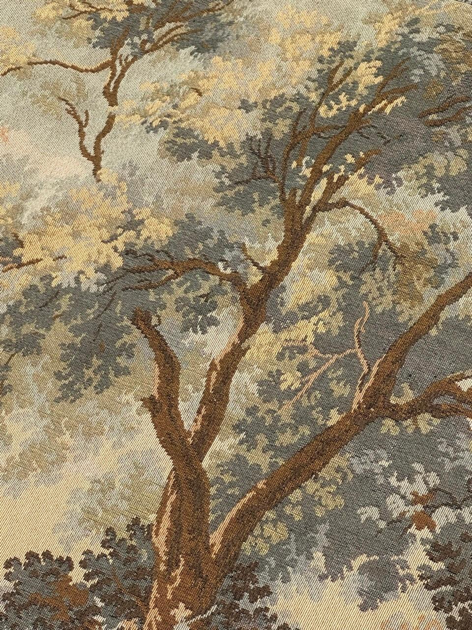 Grazioso arazzo jacquard francese d'epoca in stile Aubusson in vendita 8