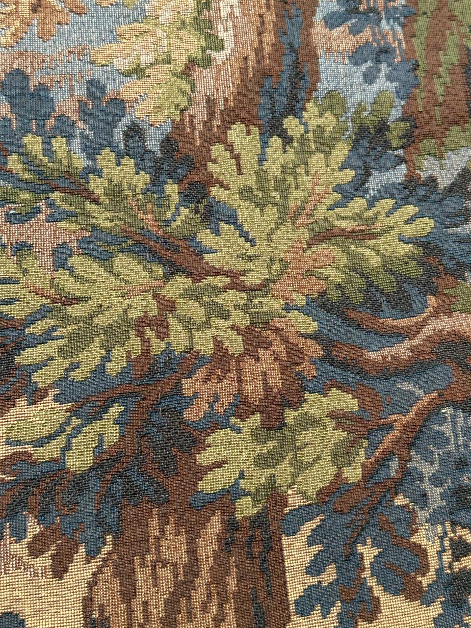 Grazioso arazzo jacquard francese d'epoca in stile Aubusson 