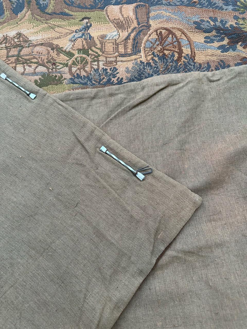 Grazioso arazzo jacquard francese d'epoca in stile Aubusson 