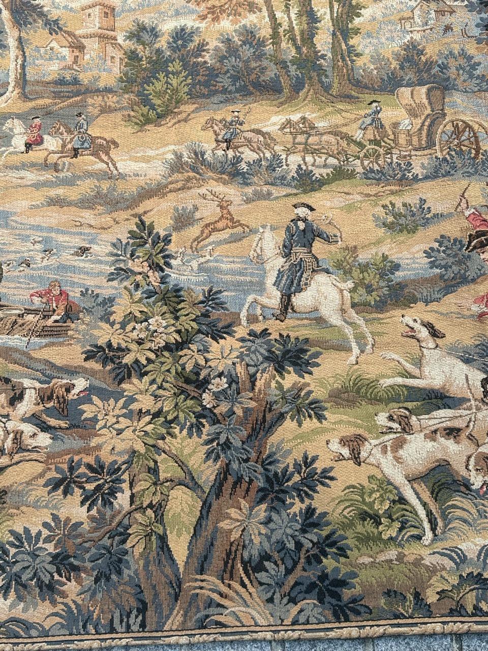 Grazioso arazzo jacquard francese d'epoca in stile Aubusson 