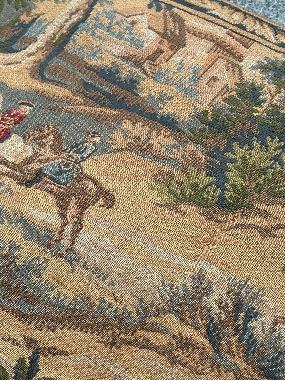 Grazioso arazzo jacquard francese d'epoca in stile Aubusson 