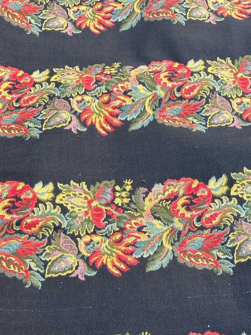 Schöner französischer Jacquard-Wandteppich im Aubusson-Stil aus Seidenstoff für die Bedeckung im Aubusson-Stil im Angebot 2