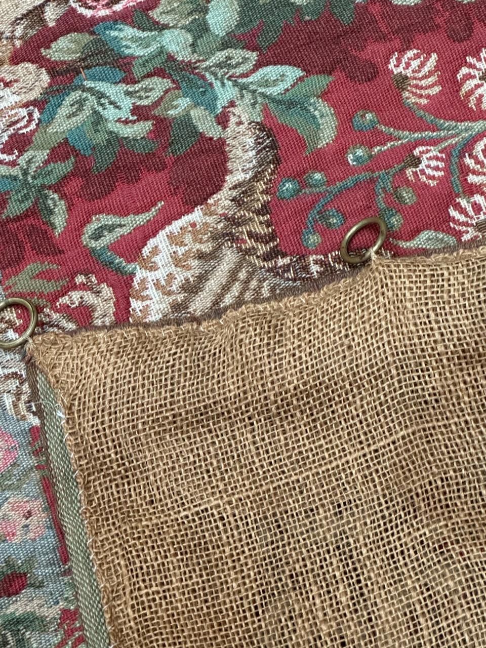 Bobyrug's Hübscher französischer Wandteppich im Aubusson-Stil Jaquar im Angebot 8