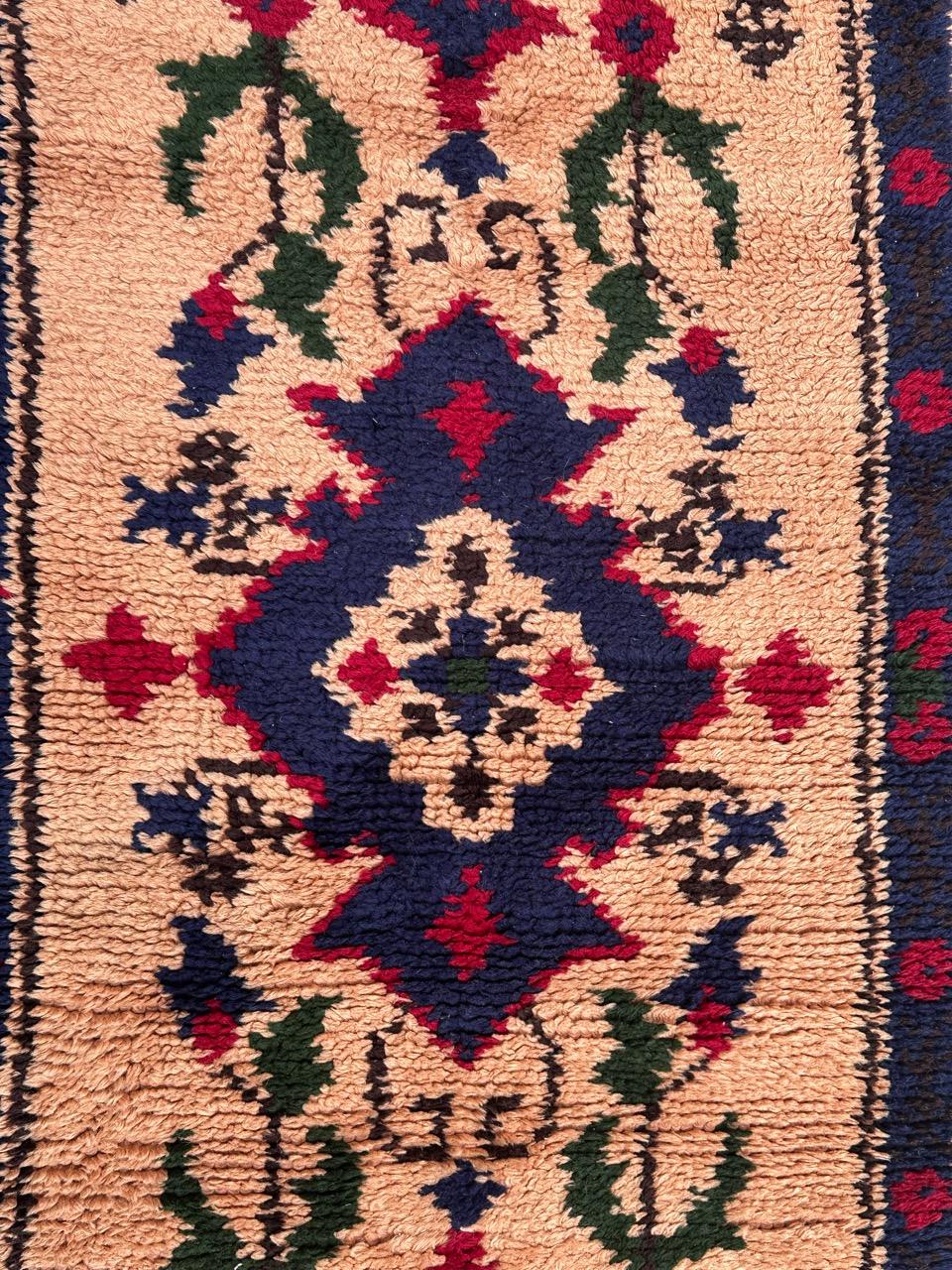 Schöner französischer Cogolin-Teppich im Oushak-Design im Vintage-Stil im Angebot 5