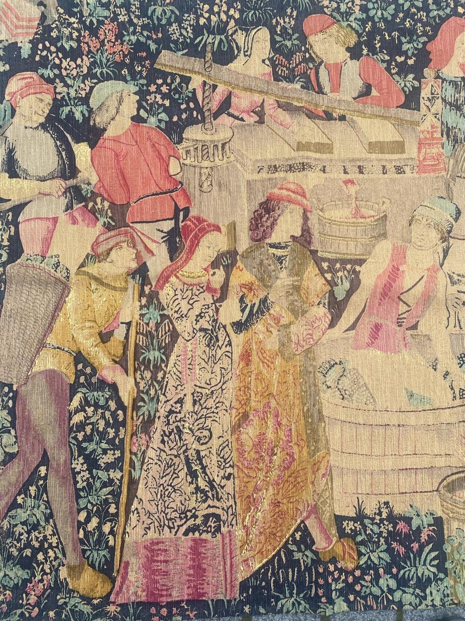 Pretty Vintage French Hand Printed Tapestry Medieval Museum Design In Good Condition In Saint Ouen, FR