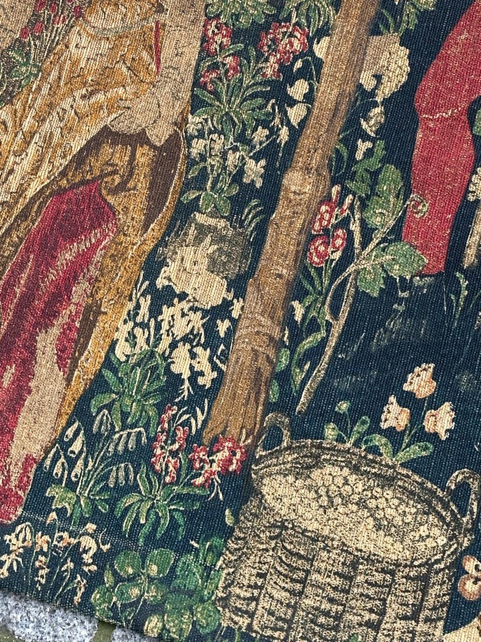 Jolie tapisserie française imprimée à la main, design de musée des Vendanges en vente 1