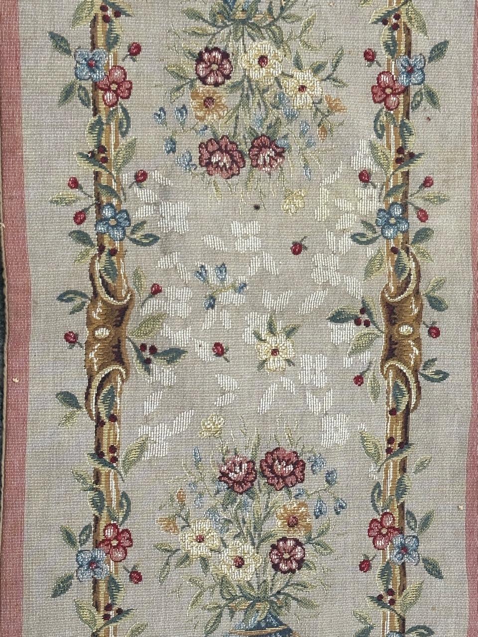 Schöner französischer Jacquard-Wandteppich im Aubusson-Stil im Vintage-Stil im Angebot 7