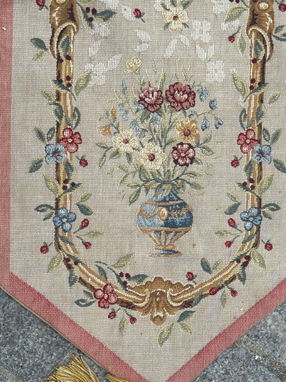 Schöner französischer Jacquard-Wandteppich im Aubusson-Stil im Vintage-Stil im Angebot 9