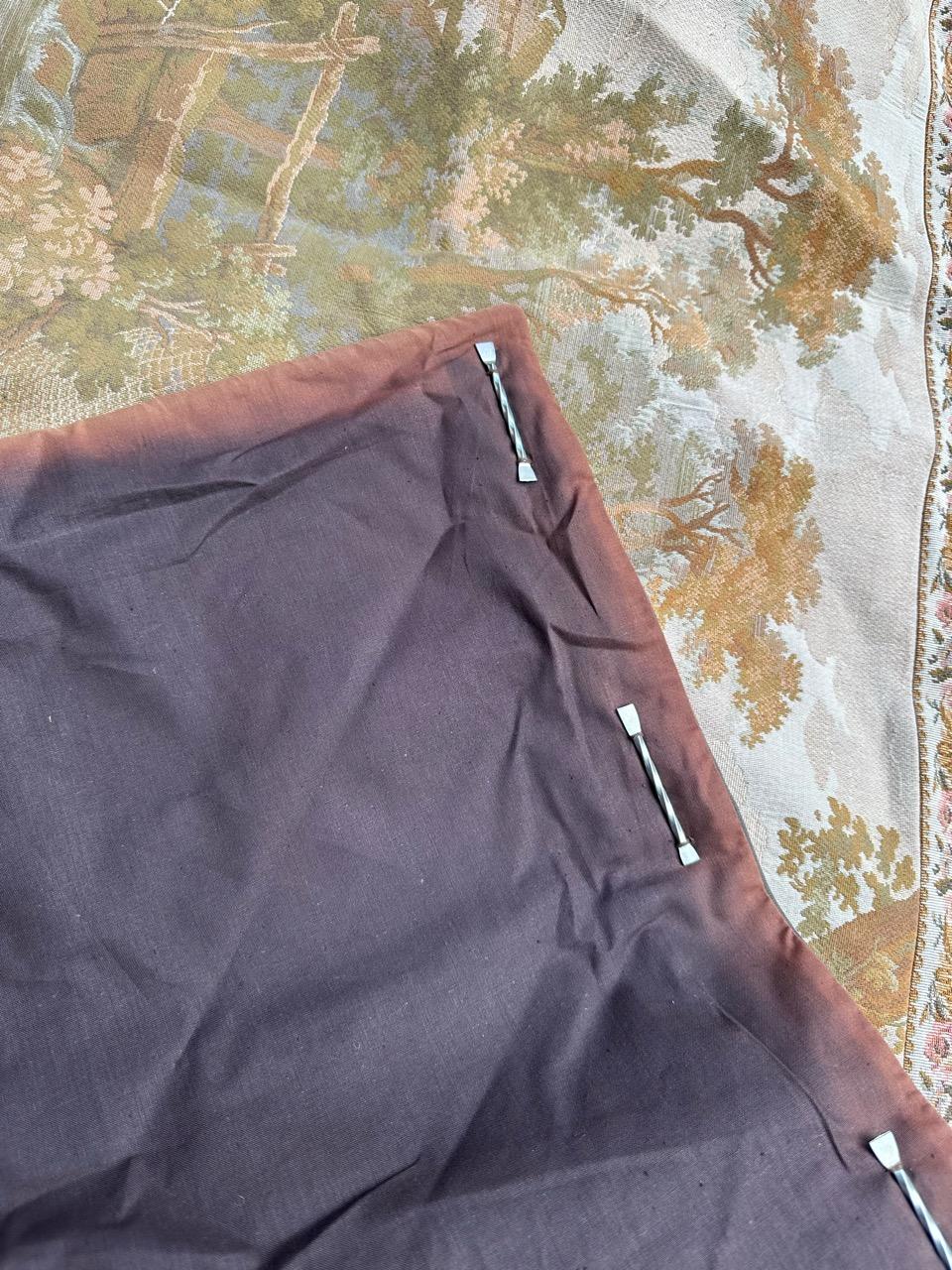 Hübscher französischer Jacquard-Wandteppich im Vintage-Stil 