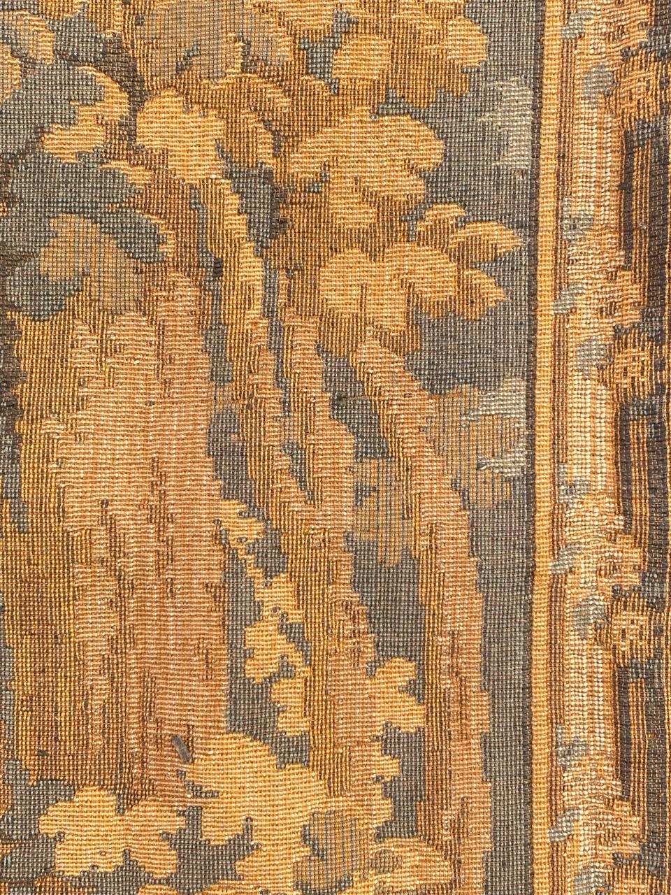 Bobyrug’s Pretty Vintage French Jaquar Tapestry For Sale 9