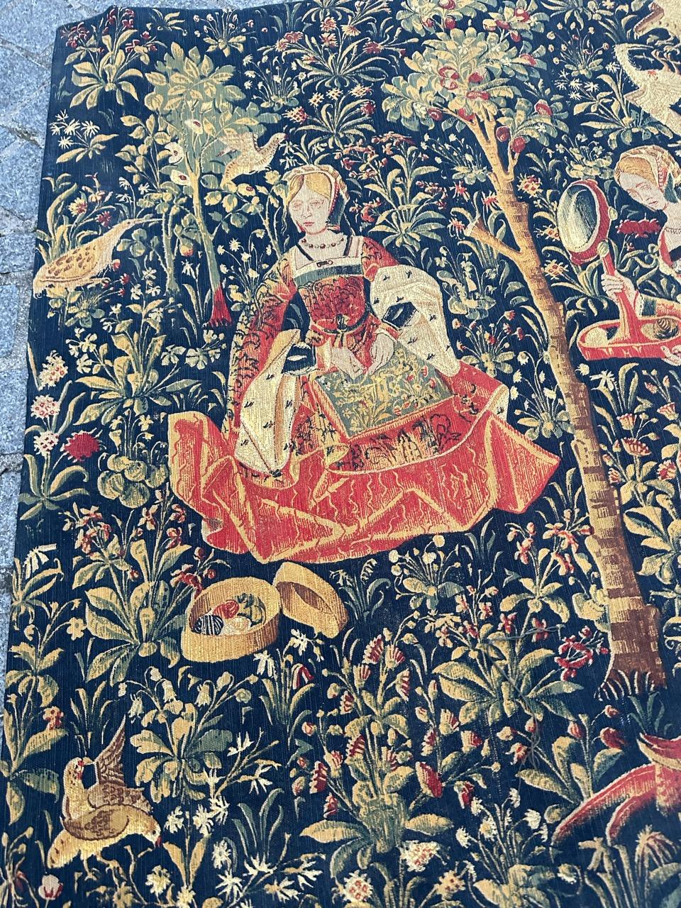 bonito tapiz serigrafiado vintage de diseño medieval francés 