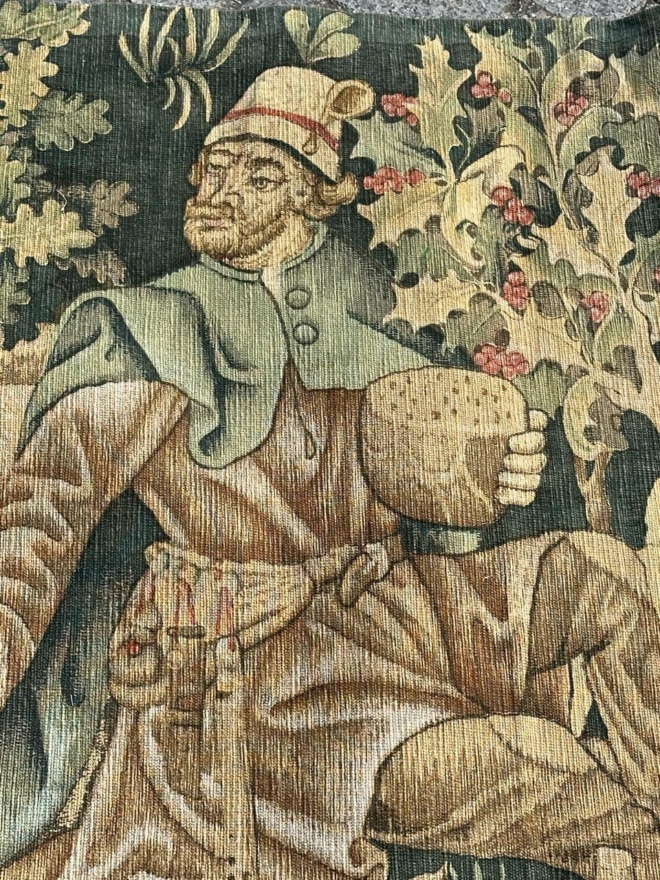 Jolie tapisserie française ancienne sérigraphiée à la main.  