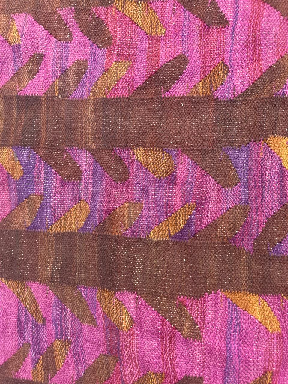 Joli tapis scandinave vintage des années 70 tissé à la main en vente 4