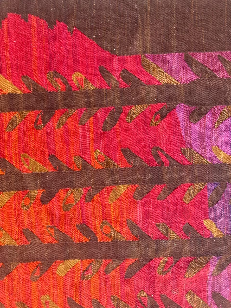 Scandinave Joli tapis scandinave vintage des années 70 tissé à la main en vente