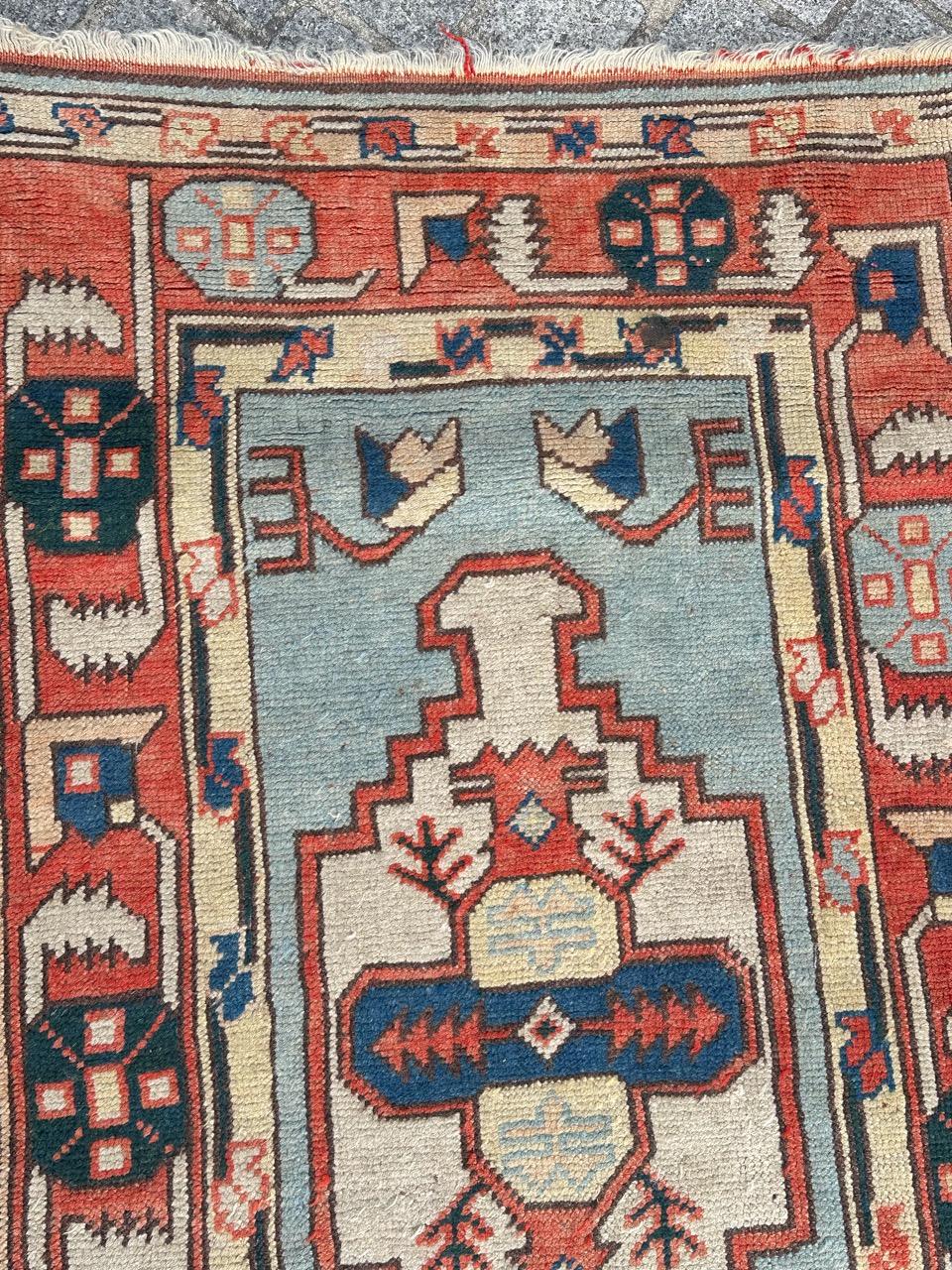 Hübscher türkischer Vintage-Teppich aus Izmir (Türkisch) im Angebot