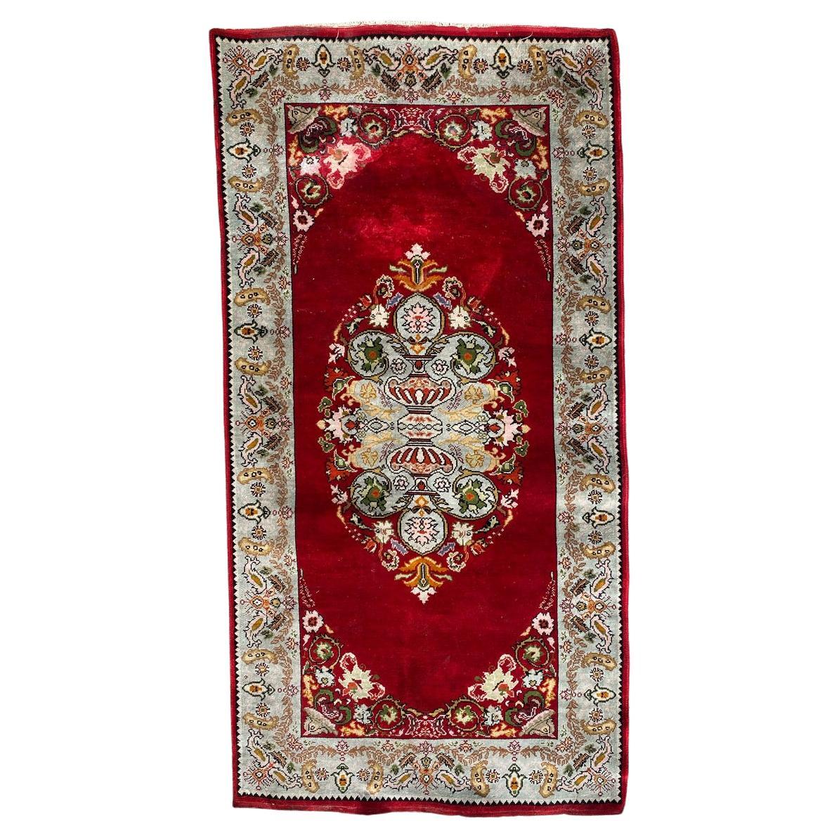 Bobyrug's Hübscher kleiner türkischer Seidenteppich im Vintage-Stil