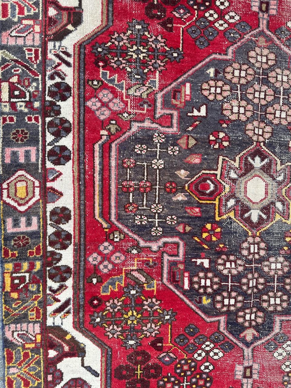 Bonita alfombra mazlaghan vintage en venta 2