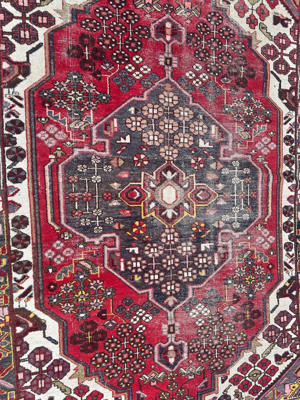 Bonita alfombra mazlaghan vintage en venta 3