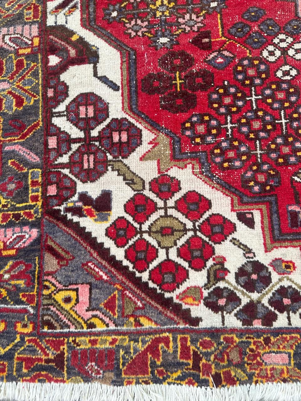 Bonita alfombra mazlaghan vintage en venta 5