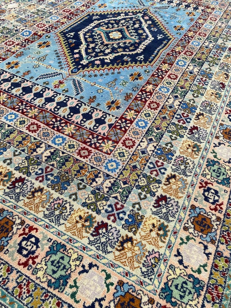 Pretty Vintage Moroccan Rabat Rug For Sale at 1stDibs