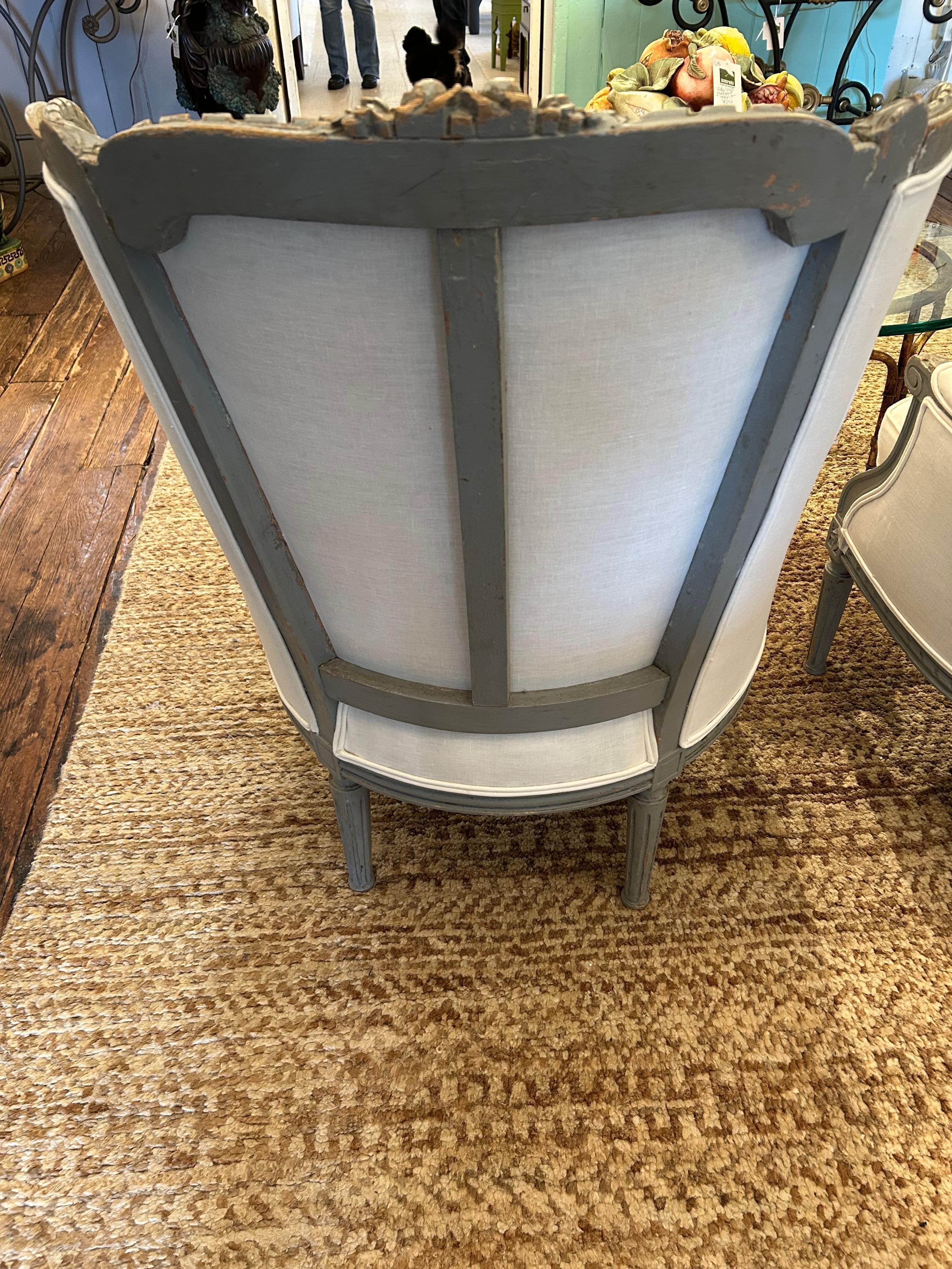 Pretty Vintage Pair French Style Grey Painted and Freshly Upholstered Bergeres For Sale 7