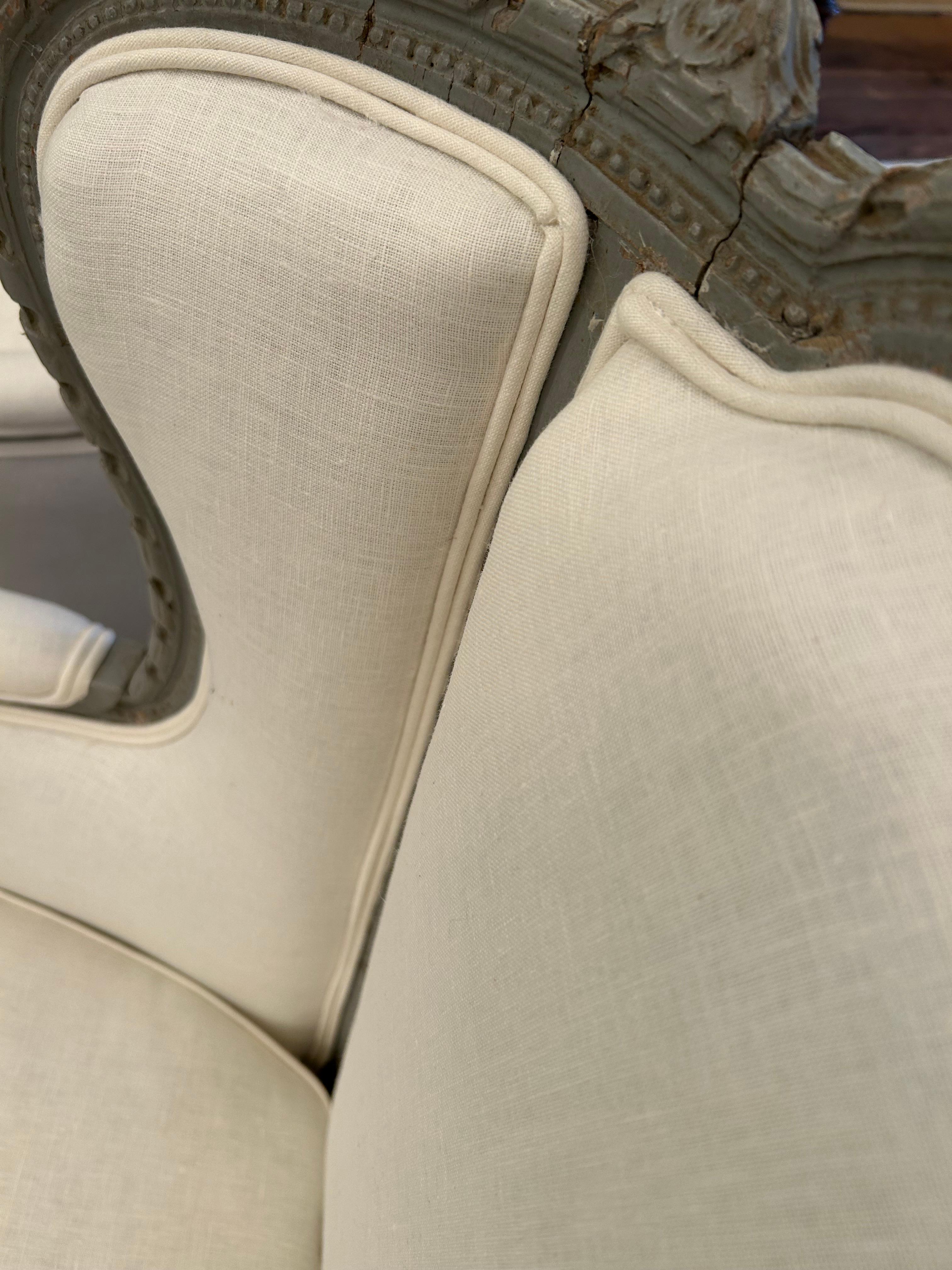 Pretty Vintage Pair French Style Grey Painted and Freshly Upholstered Bergeres For Sale 9