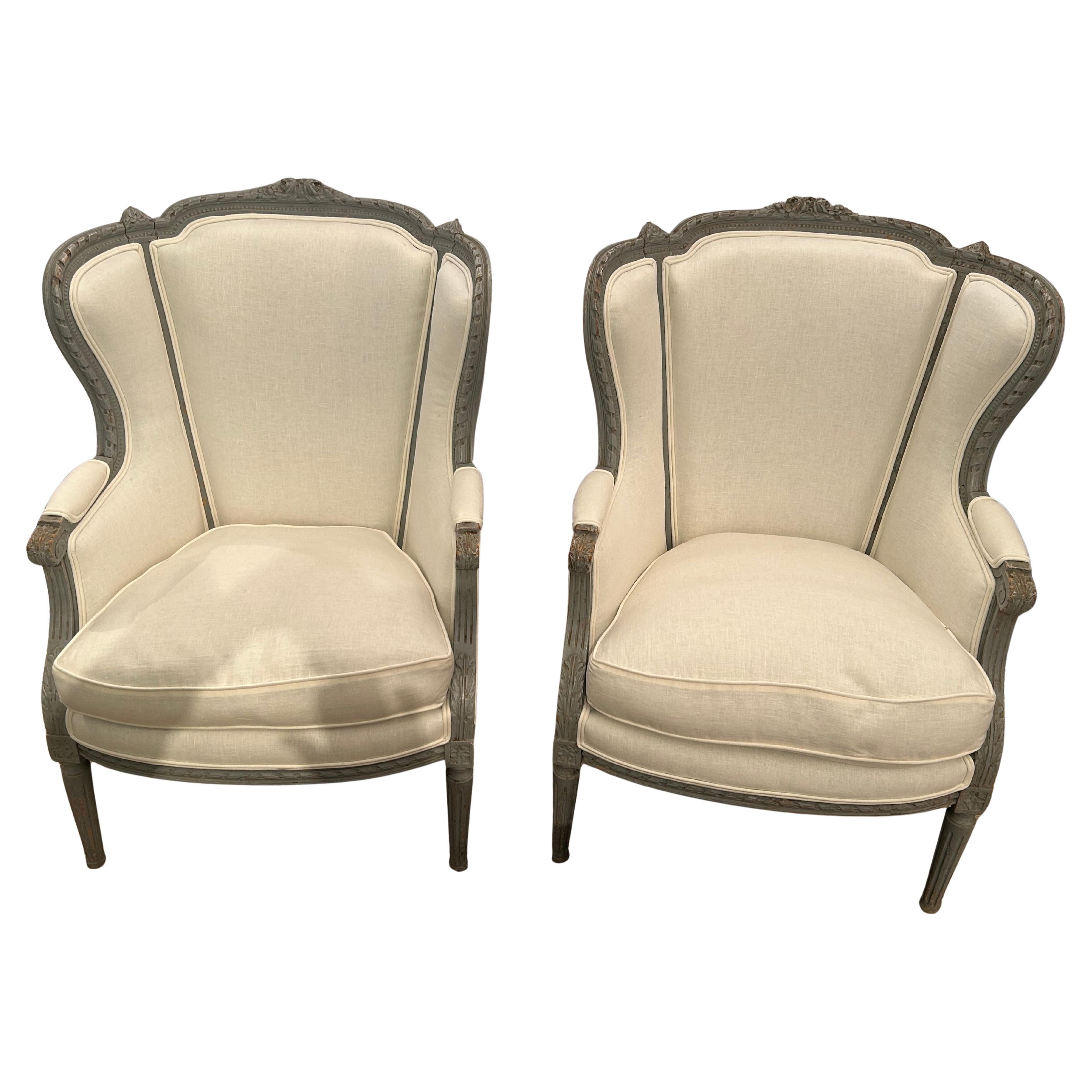 Pretty Vintage Pair French Style Grey Painted and Freshly Upholstered Bergeres For Sale