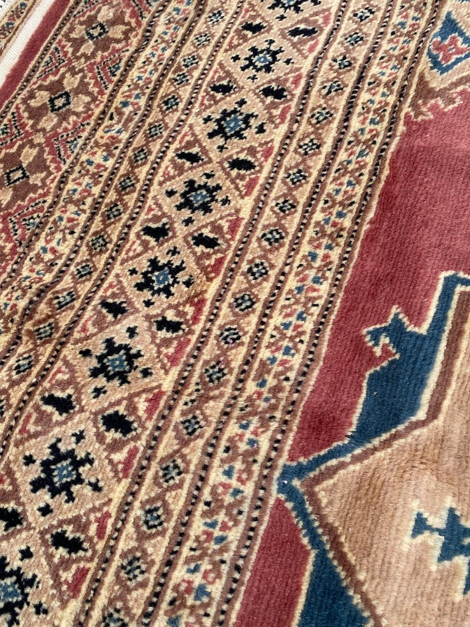 Bobyrug’s Pretty Vintage Pakistani Rug For Sale 7