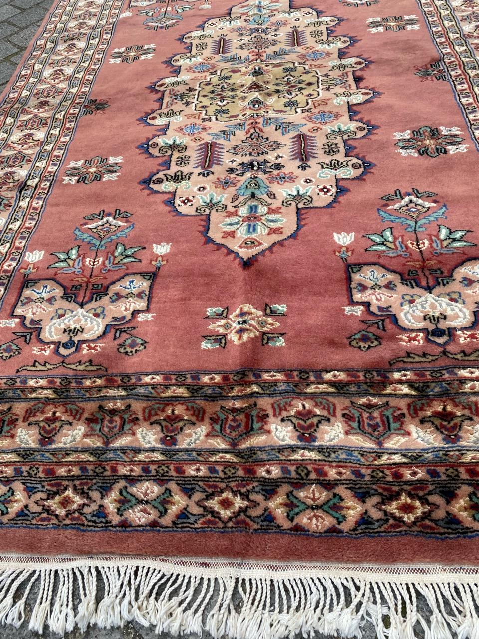 Bobyrugs hübscher pakistanischer Vintage-Teppich im Angebot 7