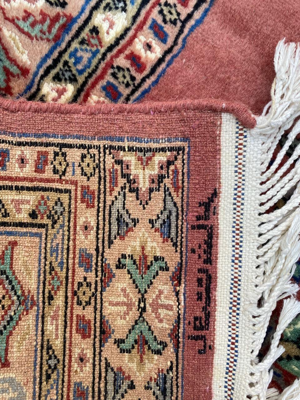 Bobyrugs hübscher pakistanischer Vintage-Teppich im Angebot 12