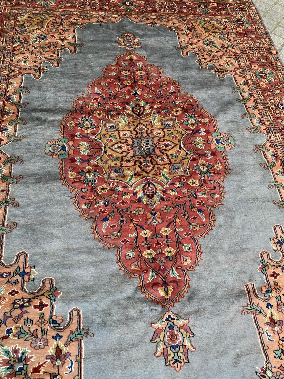 Bobyrugs hübscher pakistanischer Vintage-Teppich (Ende des 20. Jahrhunderts) im Angebot