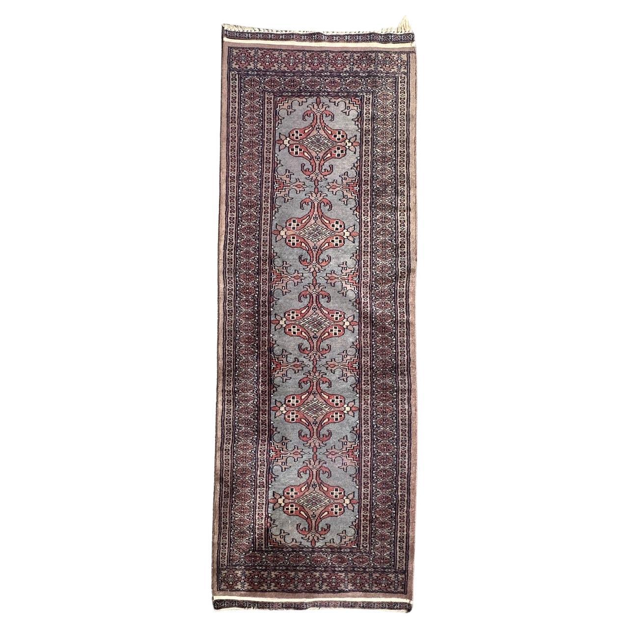 Pretty vintage Pakistani rug