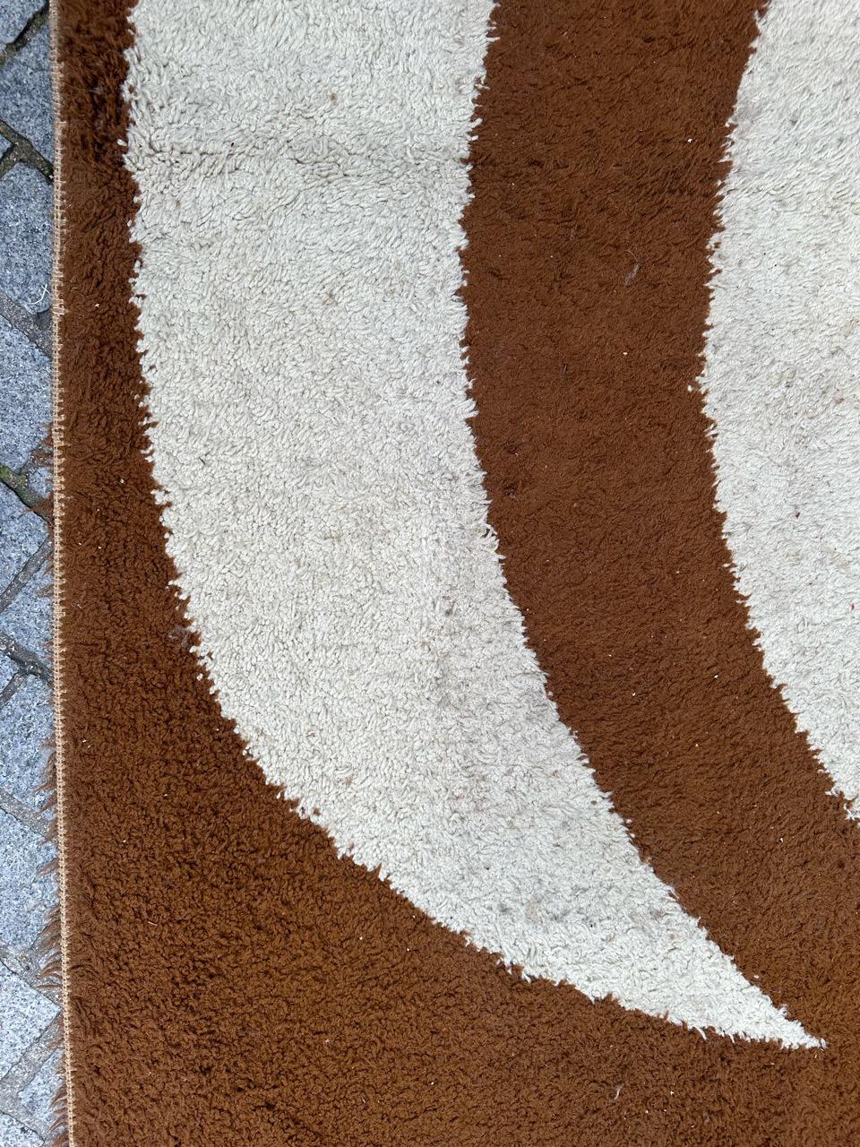 Bonita alfombra vintage escandinava de los años 70 Escandinavo en venta