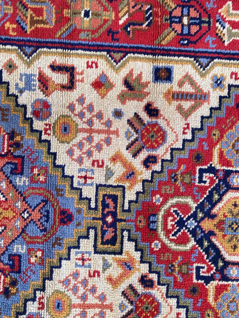 Bobyrug’s Pretty vintage Shiraz style french knotted rug For Sale 2