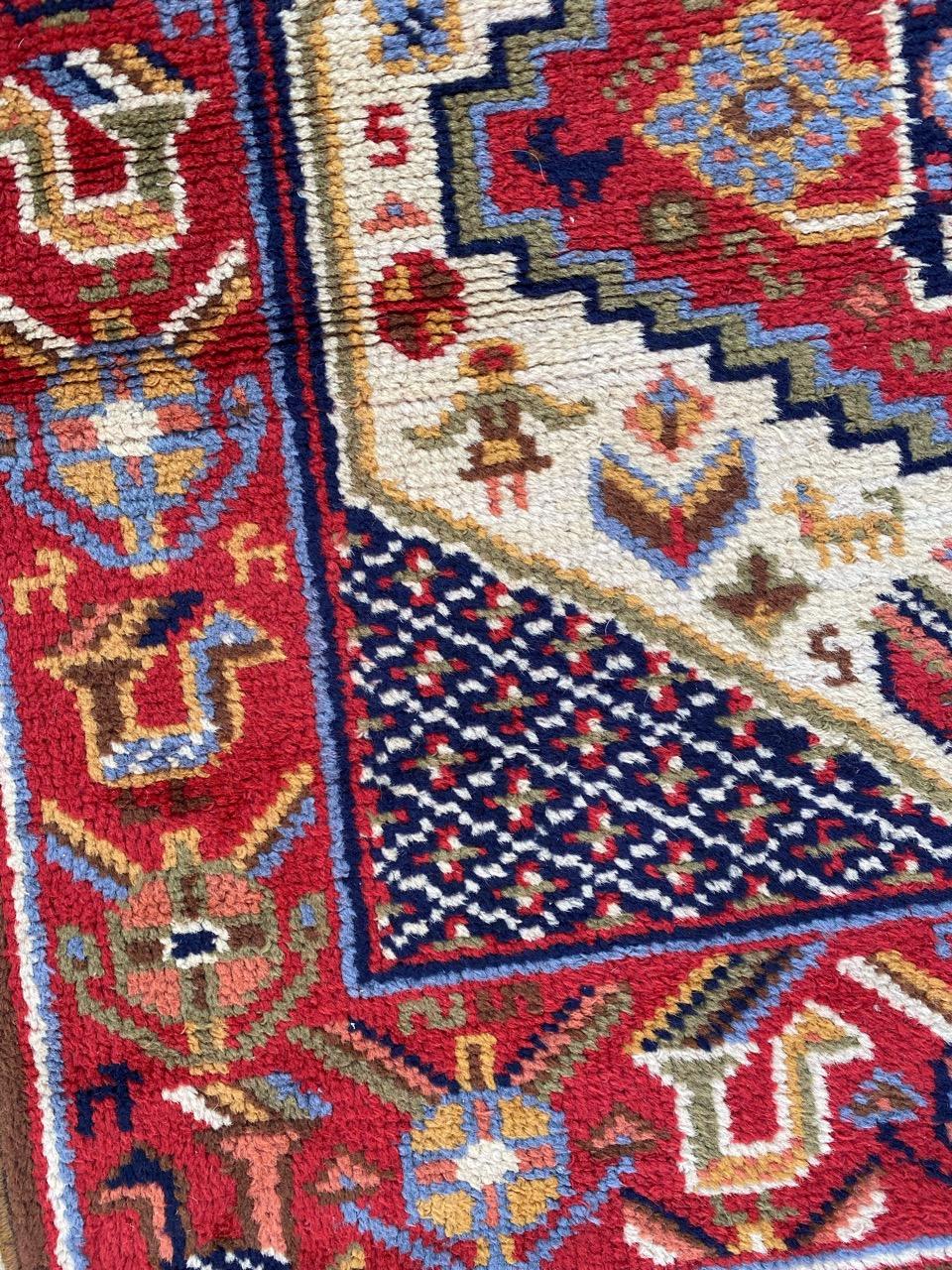 Bobyrug’s Pretty vintage Shiraz style french knotted rug  For Sale 8